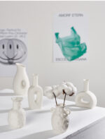 Morandi's Ode Vase - Image 9