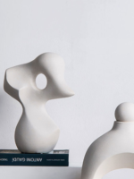 Sculptural Serenity - Image 4