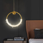 Heirloom Obelisk Pendant